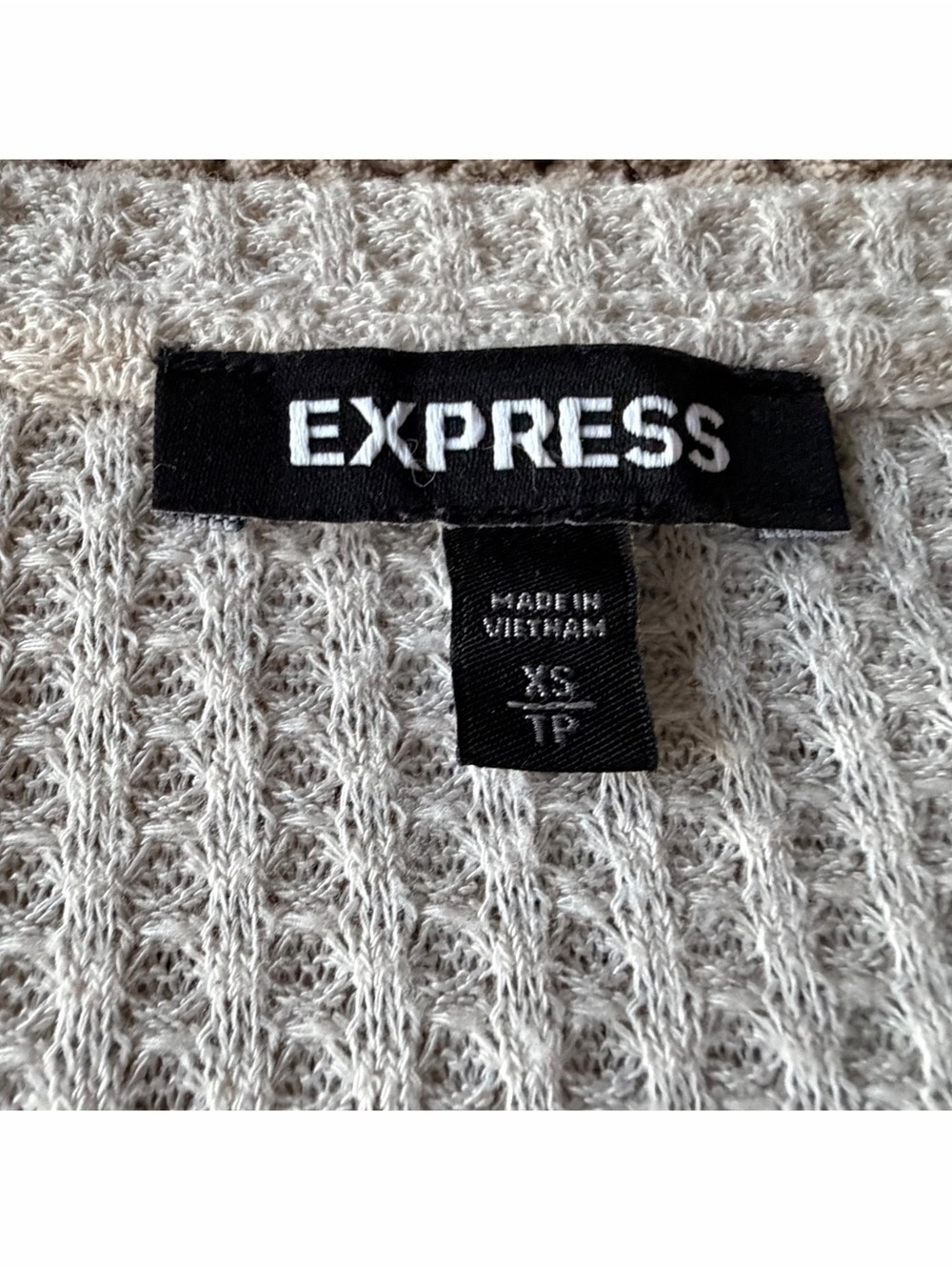 Express Shirt - Picture 4 of 4